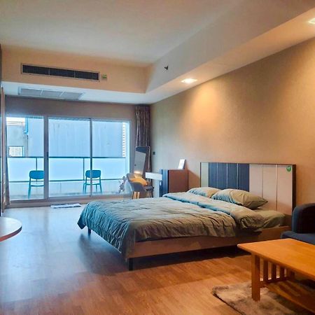 Baan Nonzee Condo Bangkok Buitenkant foto